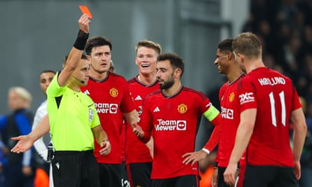 عودة كوبنهاجن تطرد مانشستر يونايتد بعشرة لاعبين بعد طرد راشفورد | دوري أبطال أوروبا عودة كوبنهاجن تطرد مانشستر يونايتد بعشرة لاعبين بعد طرد راشفورد | دوري أبطال أوروبا