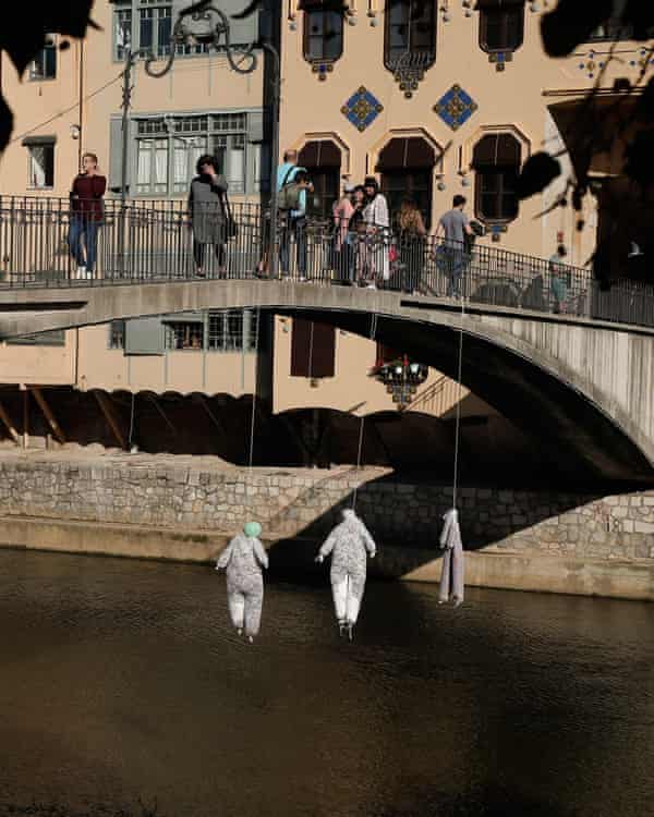 Three dummies entitled ‘Democracy’, ‘Right to protest’ and ‘Freedom’ hang from a bridge in Girona, Catalonia on 2 November. Division over the Catalan independence issue has impacted the political landscape across Spain.