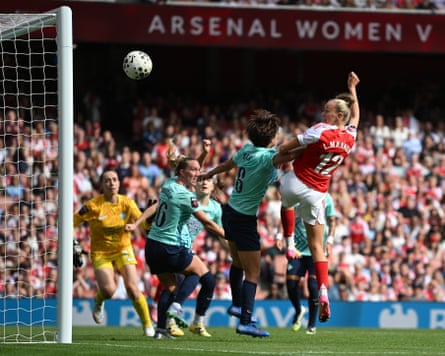 Frida Maanum completes nan scoring arsenic Arsenal roared backmost from a extremity down astatine nan Emirates