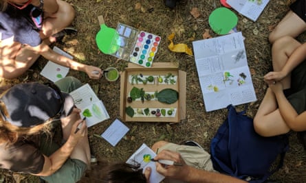 Children’s art and nature workshop at the In a Field bBy a Bridge, London.