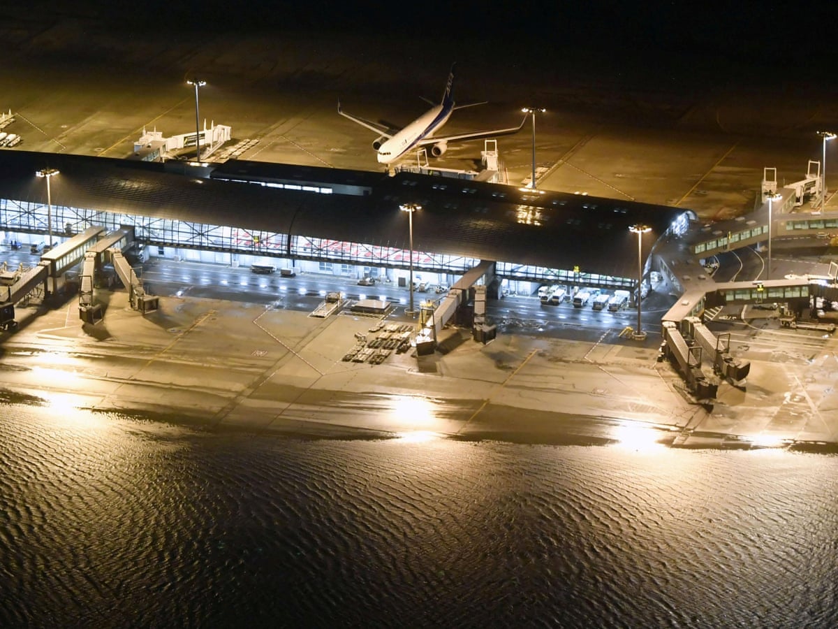 Typhoon Jebi: thousands stranded at island airport in Japan | Japan | The Guardian