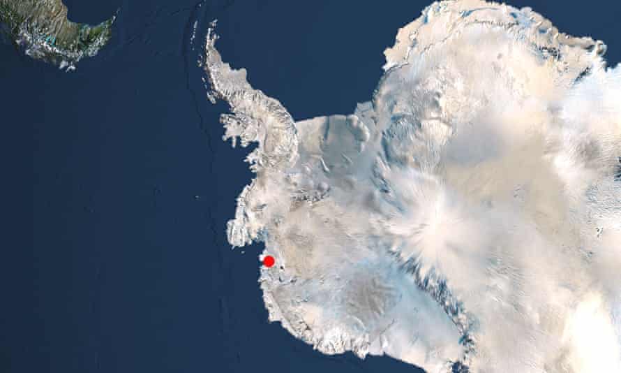 Vue satellite de l'Antarctique