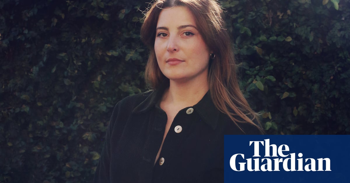 New Animal by Ella Baxter review – bleak comedy of sex and estrangement