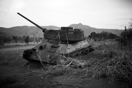 An abandoned civil-war era tank in Namutímbua, 5km outside Cuamba town in Niassa province