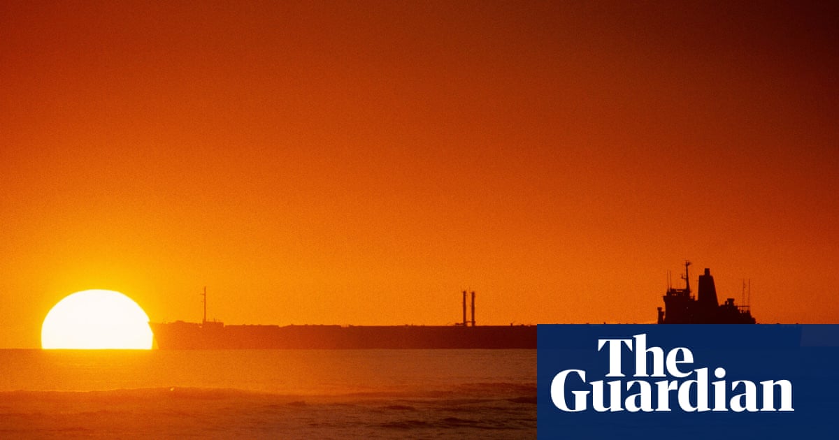 Saudi refinery, pre–Trump war dividend: seen here back when oil infrastructure was for supplying markets, not target practice for someone’s geopolitical business plan.