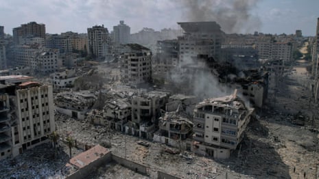 Large parts of Gaza City left in ruins after night of heavy bombardment – video