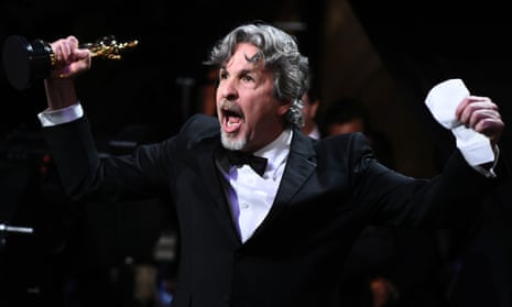 Peter Farrelly with his best picture Oscar. 