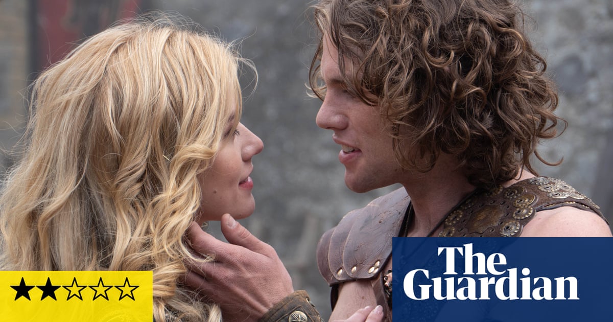 Finding You review – sex-free teen romance for Twilight generation