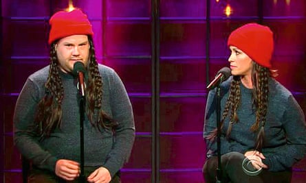 Photograph of Alanis Morissette with James Corden on the Late Late Show in 2015.