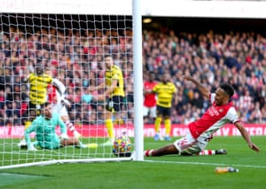 Arsenal’s Pierre-Emerick Aubameyang nets, but it’s disallowed.