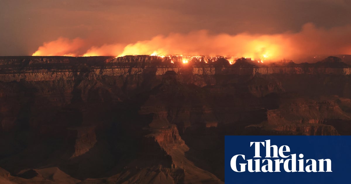 Two wildfires in US west spur ‘fire clouds’ with erratic weather systems | US wildfires Two wildfires in US west spur ‘fire clouds’ with erratic weather systems | US wildfires