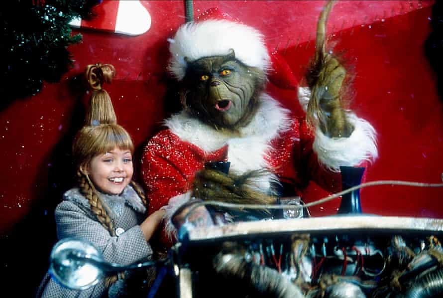 Taylor Momsen and Jim Carrey in How the Grinch Stole Christmas.