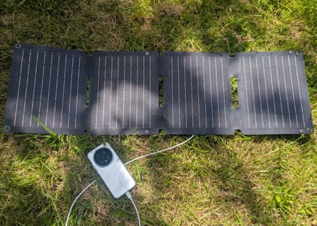 Anker Solix PS30 portable solar panel/