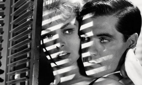 John Gavin with Janet Leigh in Psycho, directed by Alfred Hitchcock.