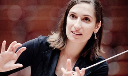Chef d'orchestre Ariane Matiakh