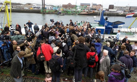 A media scrum greeted the floating clinic on a former fishing trawler when it docked on Dublin’s River Liffey, June 2001.