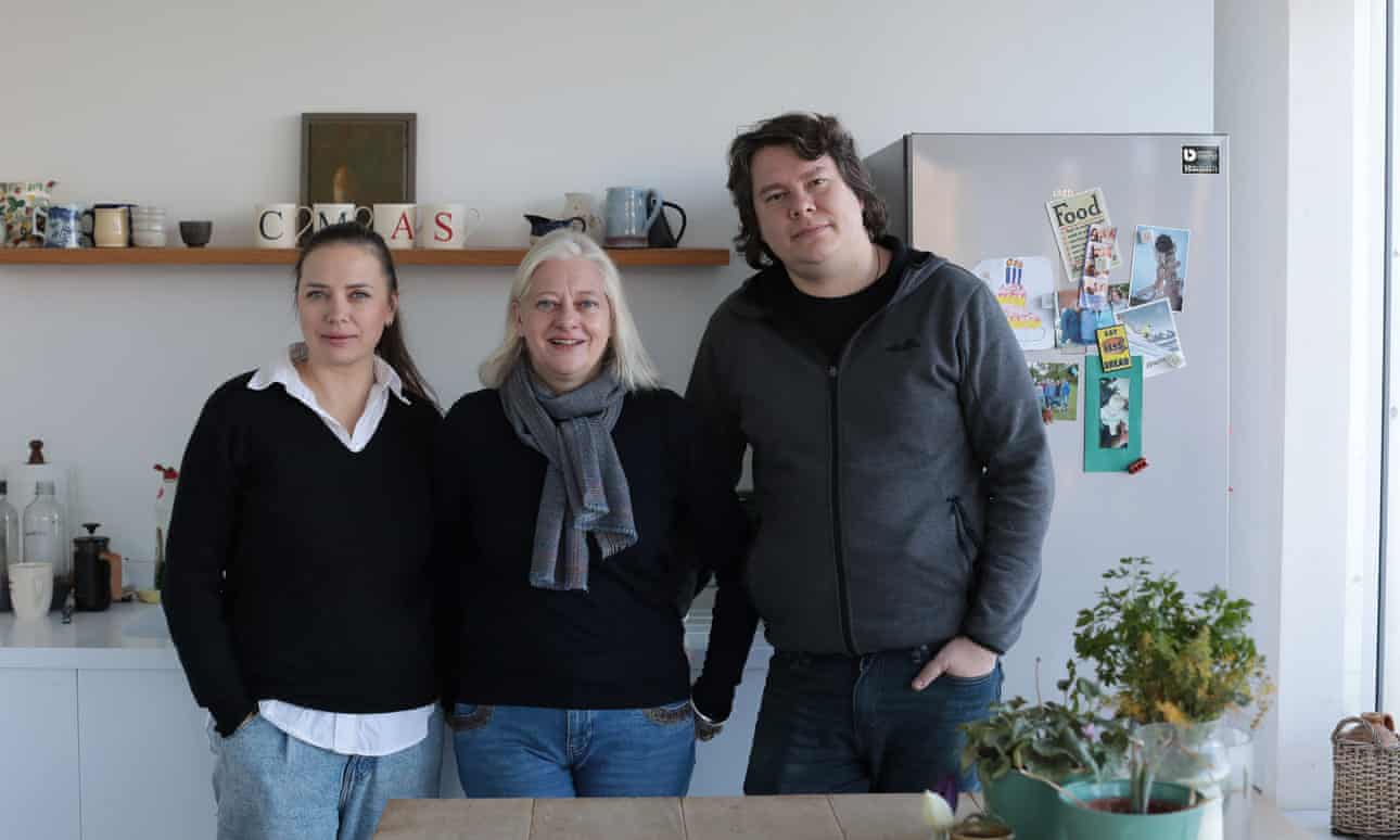 Los ucranianos pueden extender las visas del Reino Unido por 18 meses en el nuevo programa.