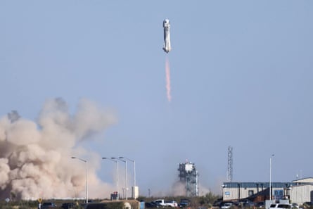 Blue Origin’s rocket New Shepard blasts off carrying Star Trek actor William Shatner, 90, on billionaire Jeff Bezos’s company’s second suborbital tourism flight near Van Horn, Texas, on Wednesday.