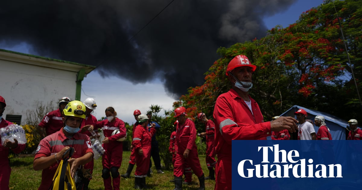 Raging fire in Cuban oil depot leaves 80 injured and 17 firefighters missing