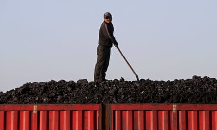 Coal use in China fell 3.7% in 2015, following 2.9% drop in 2014, according to government statistics.