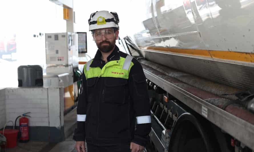 Wiktor Bednarski delivering fuel in a tanker.