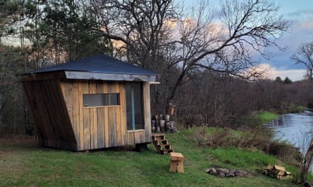 The Canadian cabin built by author Will Jones