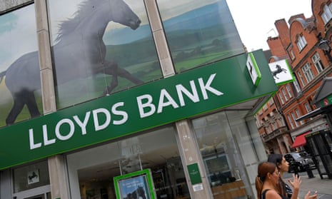 A lloyds bank branch