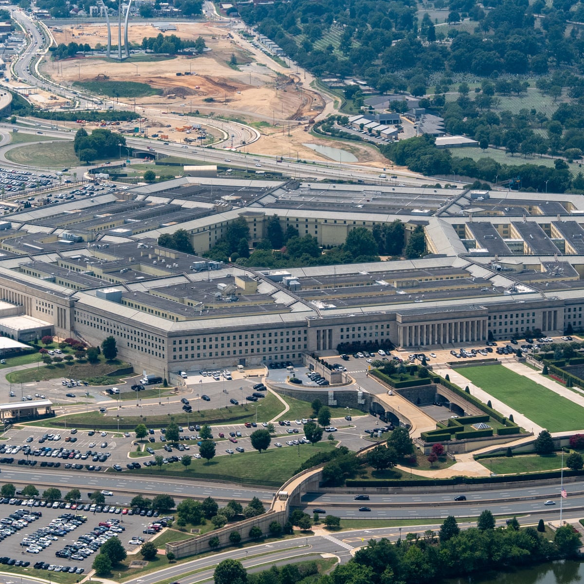 US military disables ad trackers on troops’ phones amid security fears