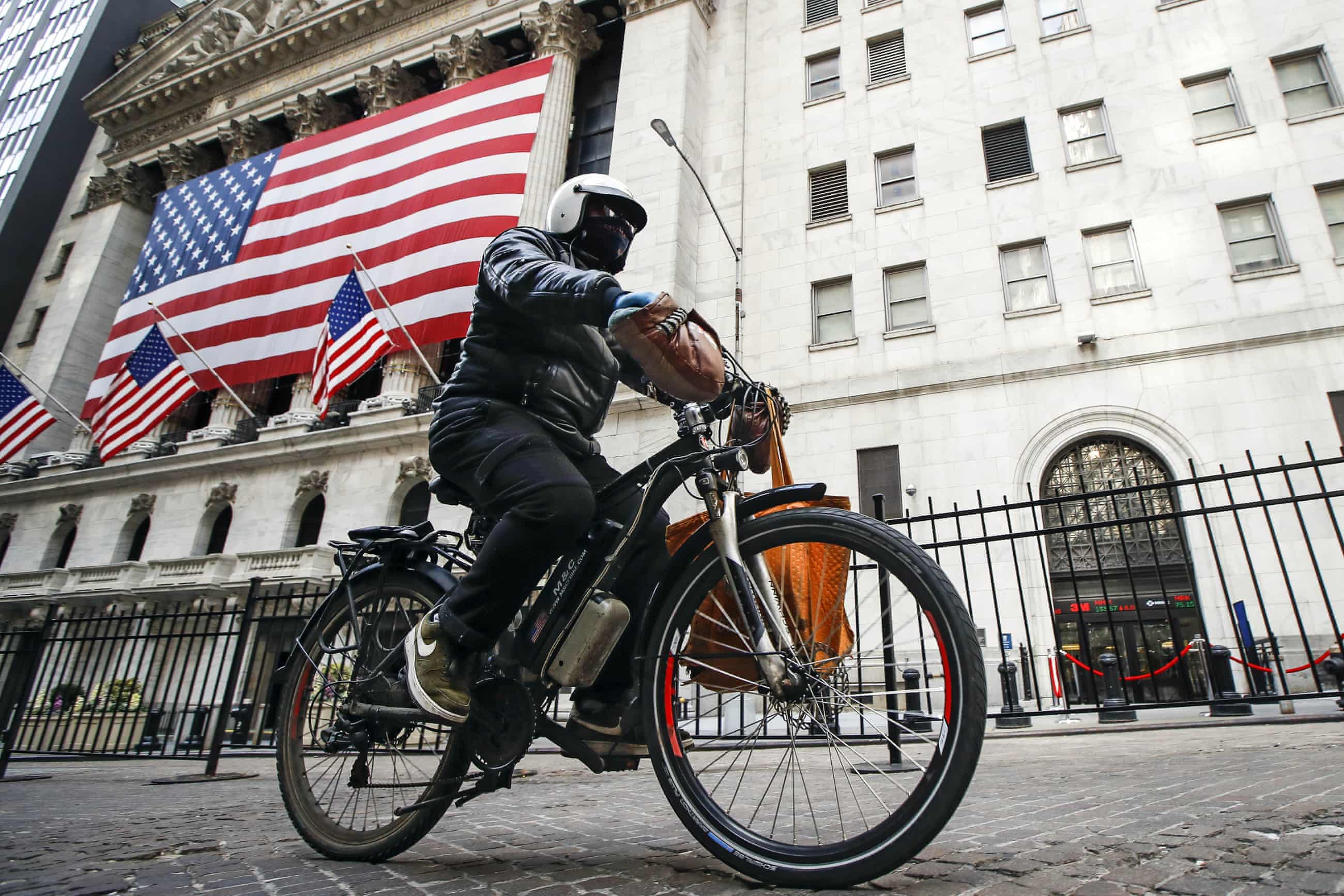 E-bike batteries have caused 200 fires in New York: ‘Everyone’s scared’ (theguardian.com)