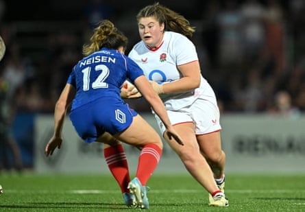 Maud Muir of England in action during the Women’s Rugby World Cup warmup match against France