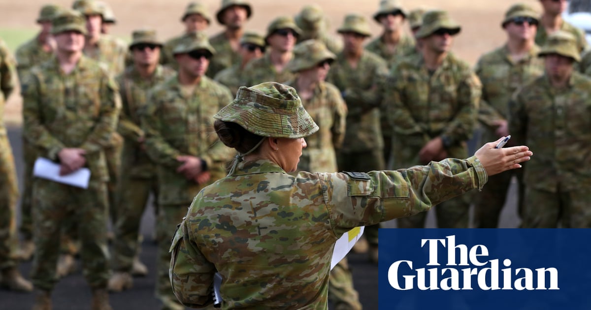 Coronavirus Victoria: army to door-knock Melbourne hotspot ...