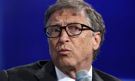 Bill Gates has $1.4bn (£900m) invested in fossil fuel companies through his charitable foundation, figures show. 