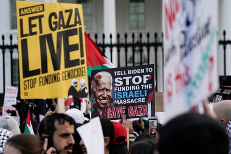 Demonstrators rally in support of Palestinians amid the ongoing conflict between Israel and the Palestinian Islamist group Hamas, outside the White House in Washington, U.S., November 4, 2023.