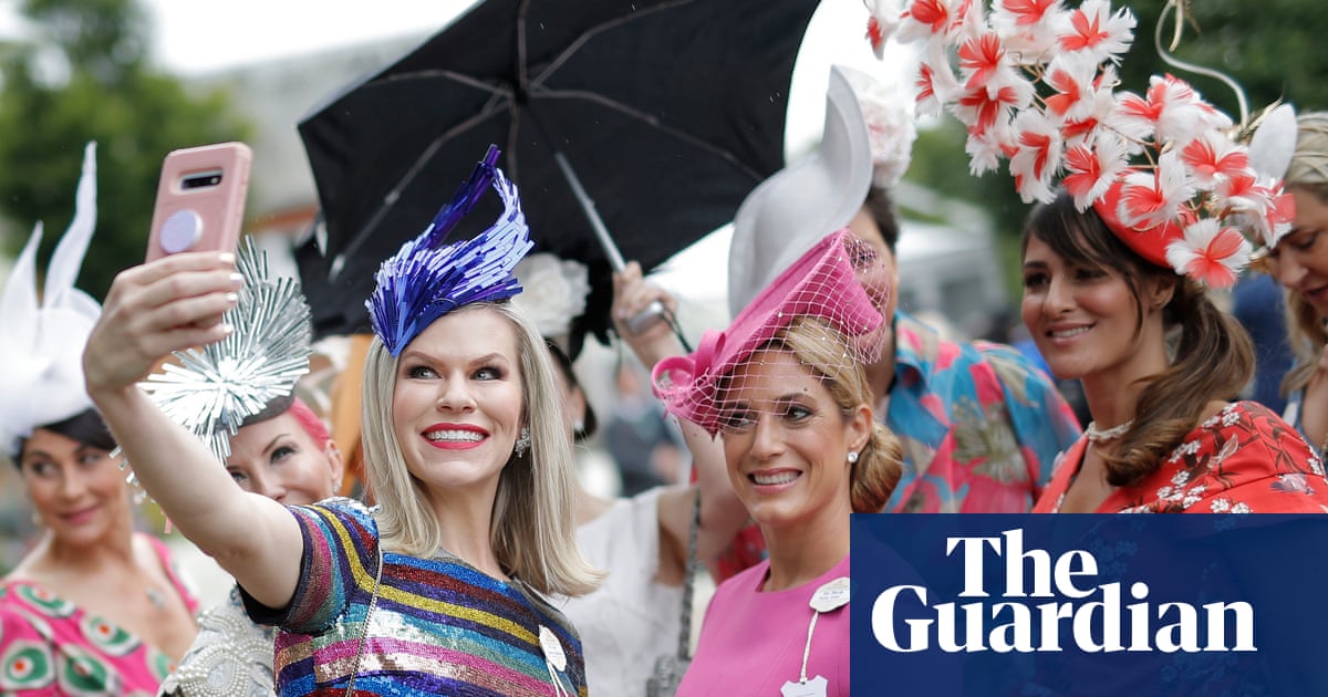 Glam up for gee-gees the call as racefans play Royal Ascot at home