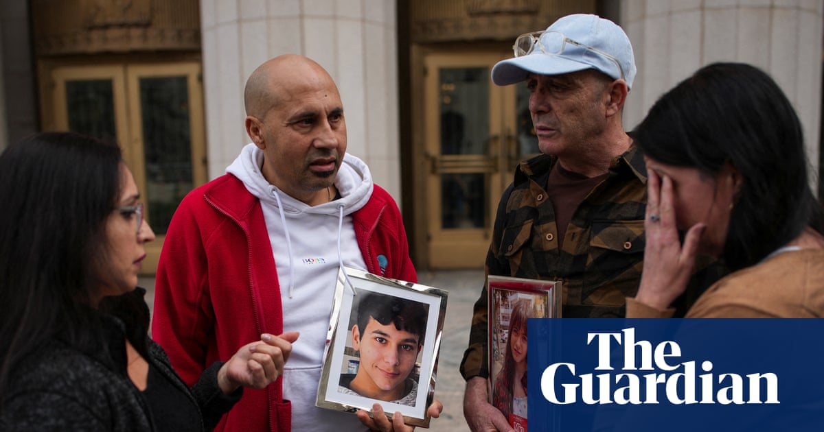 Instagram CEO dismisses idea of social media addiction in landmark trial