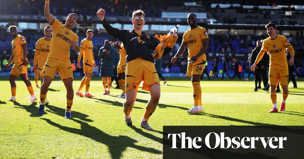 Strand Larsen strikes as Wolves comeback pushes Ipswich closer to brink Strand Larsen strikes as Wolves comeback pushes Ipswich closer to brink