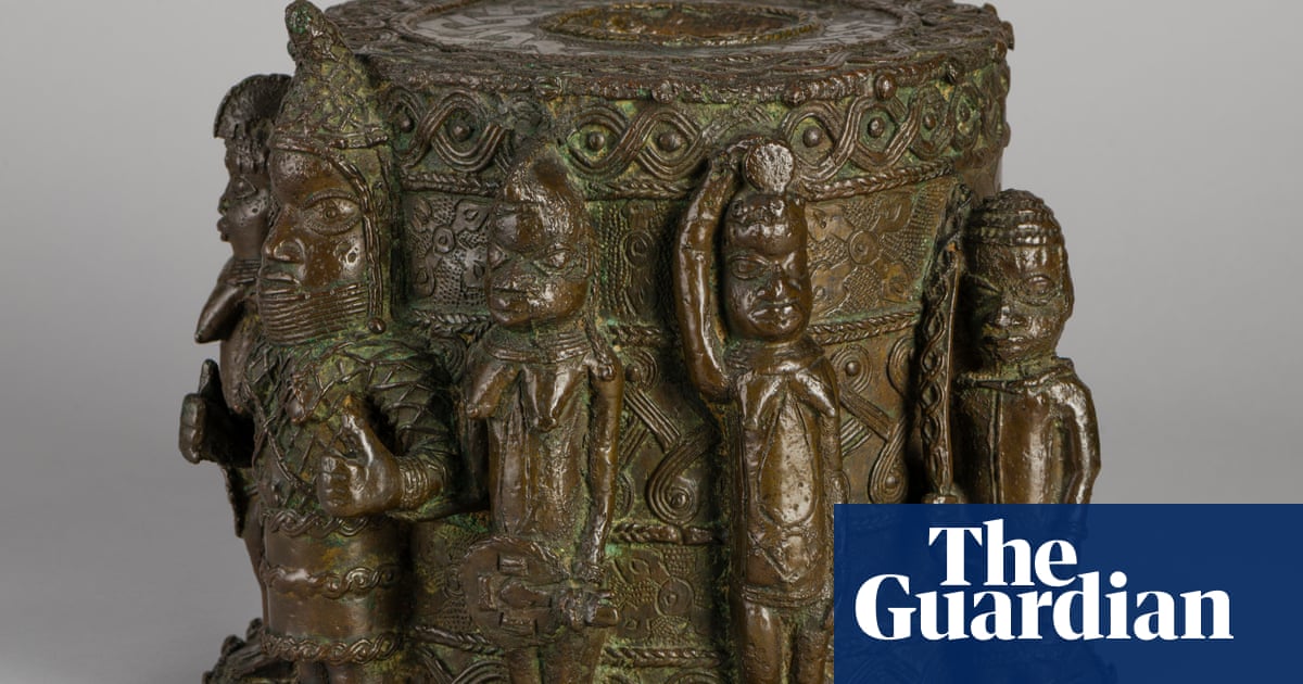 Regional museums break ranks with UK government on return of Benin bronzes