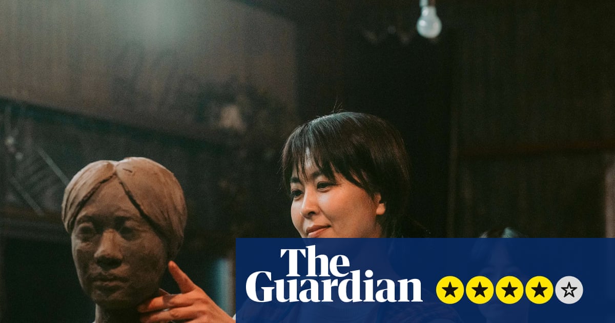 Nagi Notes review clear, calm light shed on criss-crossed family passions