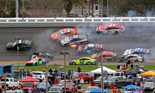 Michael Jordan S Daytona 500 Debut Was As Astonishing As His Free Throw Dunk Nascar The Guardian Michael Jordan S Daytona 500 Debut Was As Astonishing As His Free Throw Dunk Nascar The Guardian