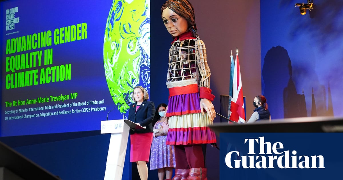 Cop26: ‘Little Amal’ takes centre stage on Gender Day – video