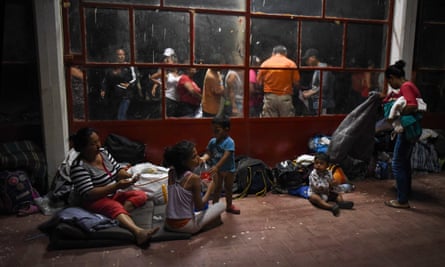 Migrants traveling with the caravan in Matías Romero, Mexico.