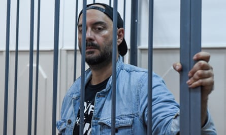 Serebrennikov looking out from a defendants’ cage during a hearing at Moscow’s Basmanny district court in August 2017.