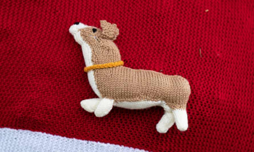 Platinum JubileeA corgi knitted by the Ketton Knit and Natter Group, in Ketton, Rutland, as group members decorate the East Midlands village with ahead of the Platinum Jubilee. Picture date: Monday May 23, 2022. PA Photo. See PA story ROYAL Jubilee. Photo credit should read: Joe Giddens/PA Wire