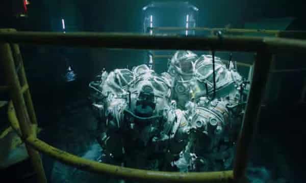 Kristen Stewart S New Film Is Nothing Like Alien Except For All The Bits Like Alien Film The Guardian