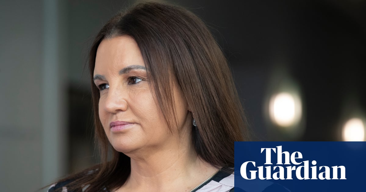 Jacqui Lambie fights back tears as she describes ‘10 years in hell’ fighting for medical compensation