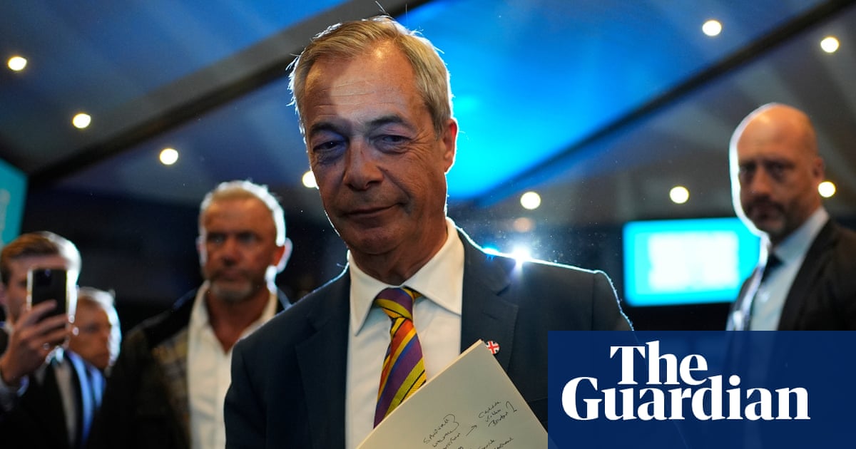 Healey asks Farage if any of 5m gift may have come from Russia-linked profits