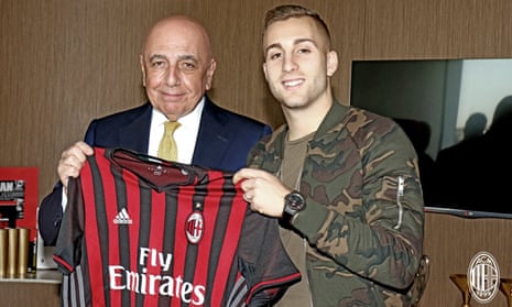 Gerard Deulofeu hangs out with Adriano Galliani.