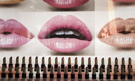 Estée Lauder lipsticks on display