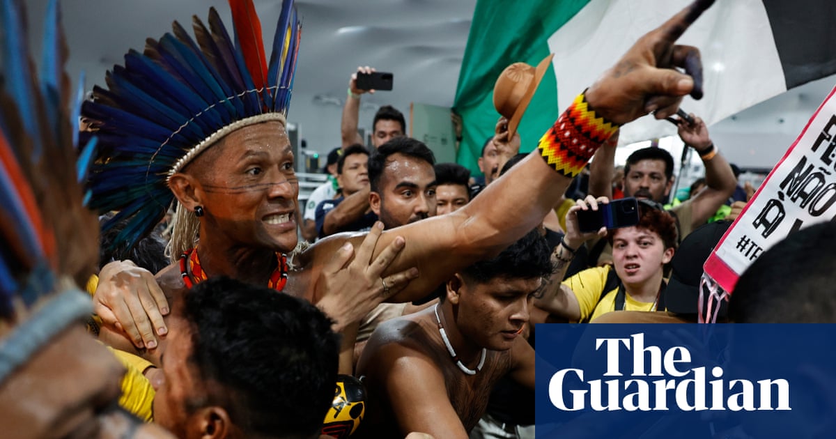 Protesters force their way into Cop30 climate summit – video | Cop30 Protesters force their way into Cop30 climate summit – video | Cop30
