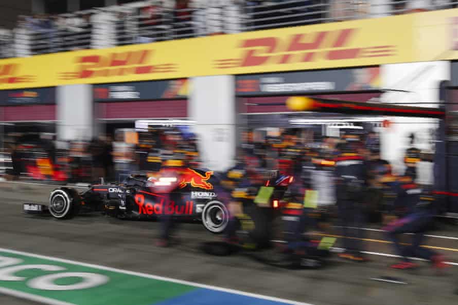 Max Verstappen at a pit stop.